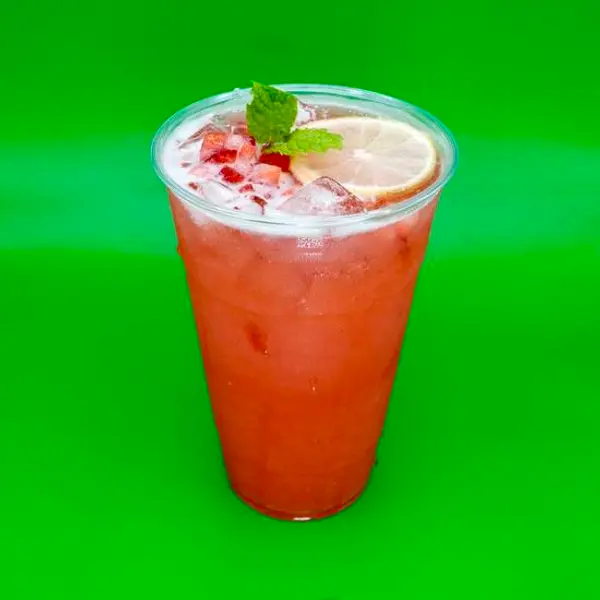 birrieria-becerrito - Strawberry lemonade