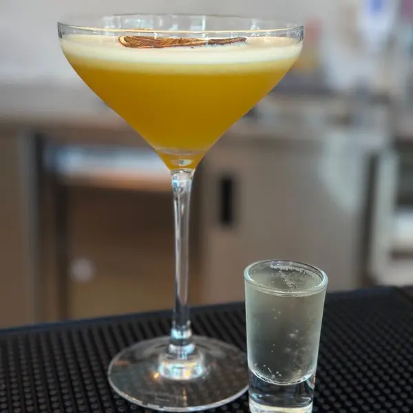 bistro-240 - Pornstar Spritz