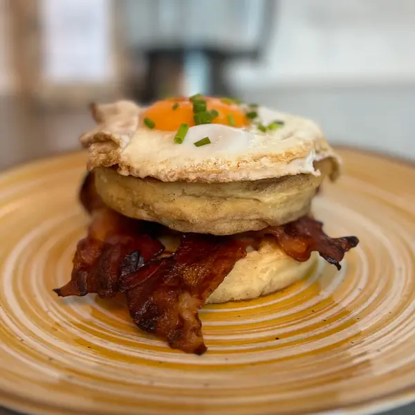 bistro-240 - Panquecas Clássicas com Bacon