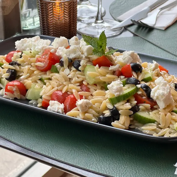 bistro-240 - Orzo de Jardim Grego
