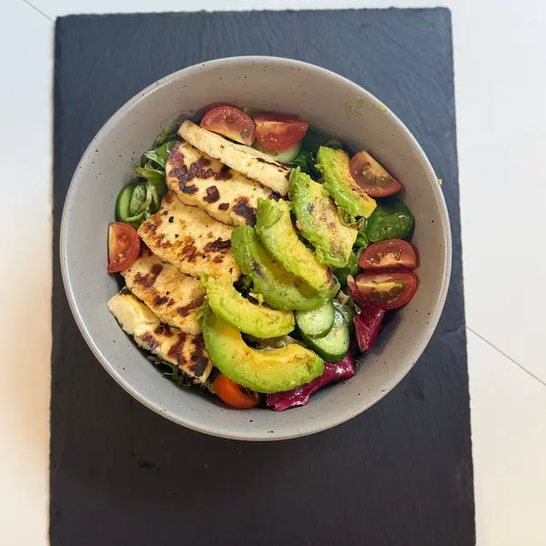 bite-factory - Halloumi & Avocado Salad