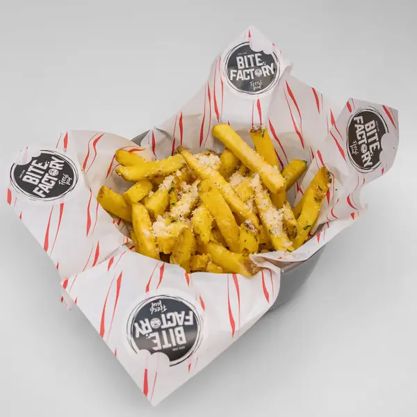 bite-factory - Garlic Parmesan Fries