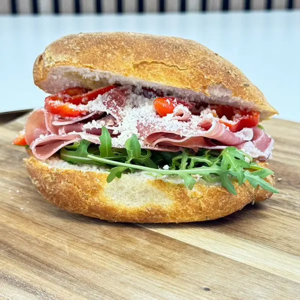 bite-factory - NEW PROCIUTTO CRUDO AND PARMIGIANO FOCACCIA ROLL