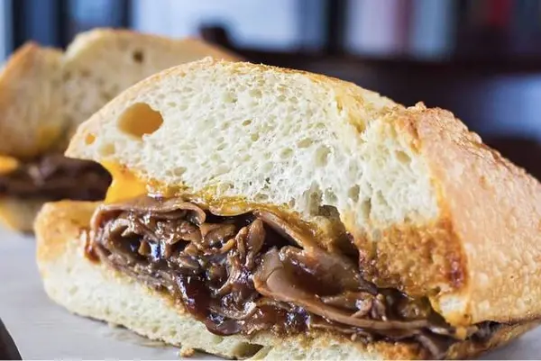 bite-me-sandwiches - Johny Roast Beef Sandwich