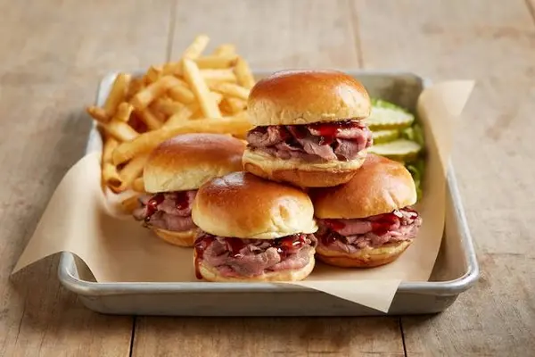 bjs-restaurant-brewhouse - BBQ Tri-Tip Sliders With Fries*