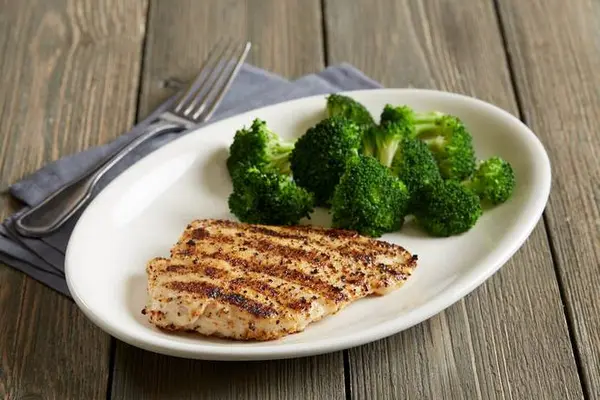 bjs-restaurant-brewhouse - Kids' Grilled Chicken Breast