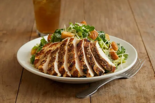 bjs-restaurant-brewhouse - Chicken Caesar Salad