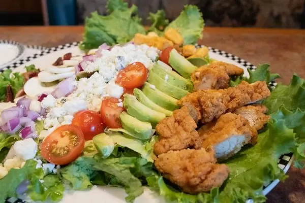 black-bear-diner - Crispy Chicken Cobb Salad