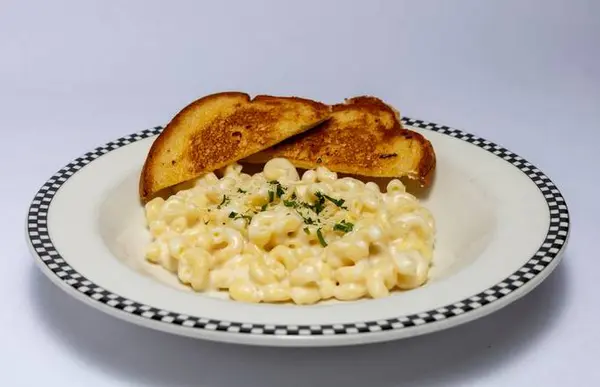 black-bear-diner - White Cheddar Mac & Cheese