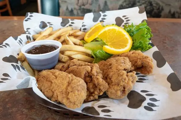 black-bear-diner - Chicken Strips Basket