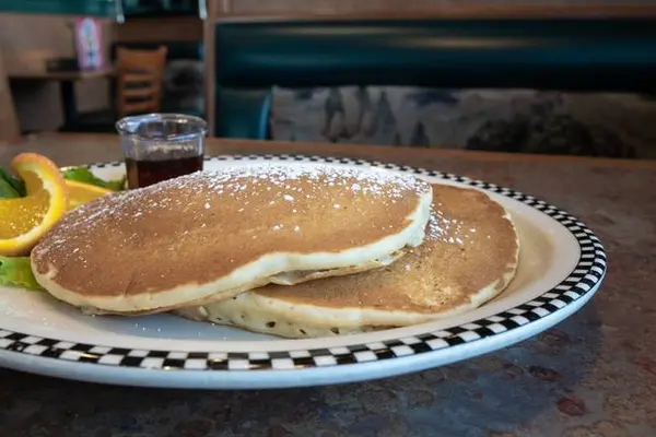 black-bear-diner - Pancake Stack - 2 Cakes