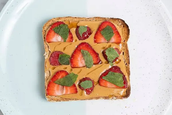 bluestone-lane-coffee - Peanut Butter & Berry Toast