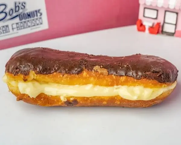 bobs-donuts - Custard Filled Bar - Chocolate