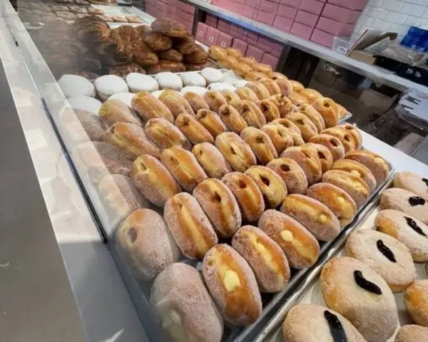 bobs-donuts - Malasada - Blueberry Filled