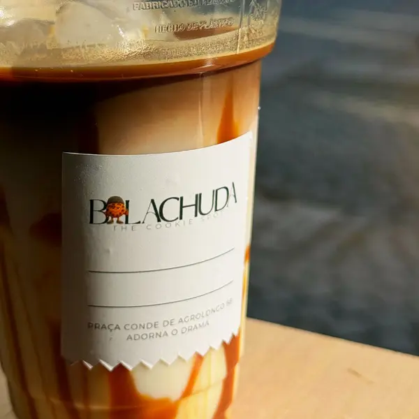 bolachuda - ICED LATTE CARAMELO SALGADO