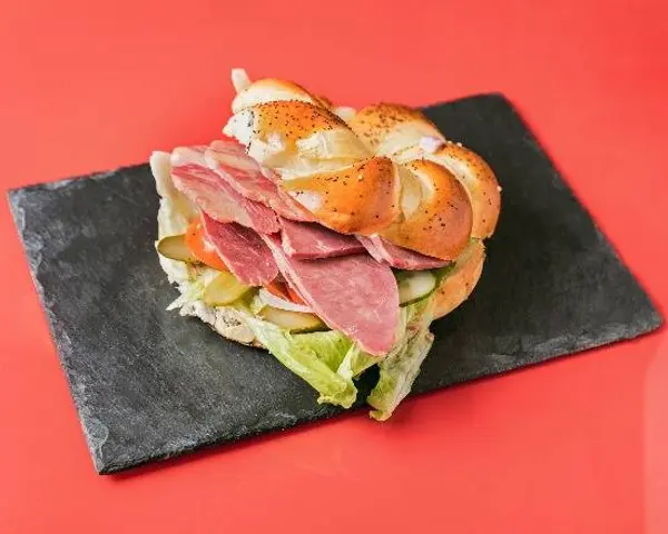 boucherie-cacher-franck-et-julien-paris - Bagel pastrami(photo non contractuelle)