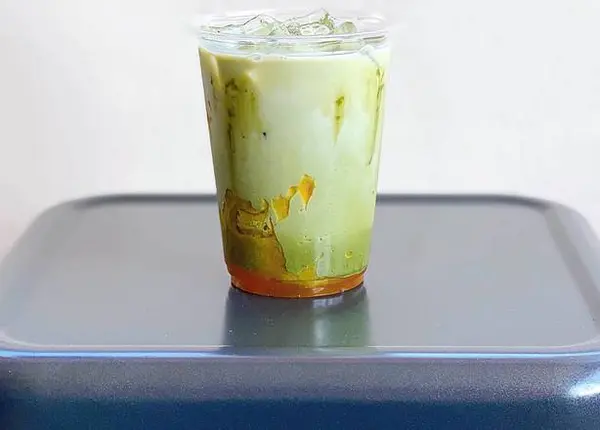 bread-n-chu - Mango Matcha Latte