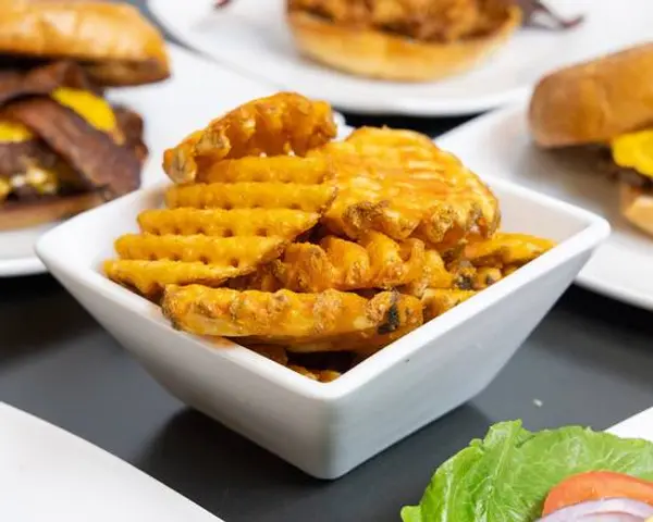 bruces-bbq - Waffle Fries