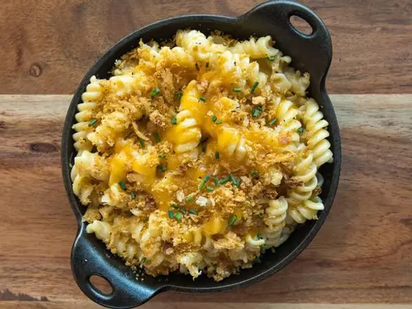 bruces-bbq - Homemade Mac and Cheese