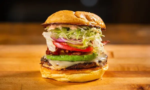 buckhorn-bbq-grill - California Burger