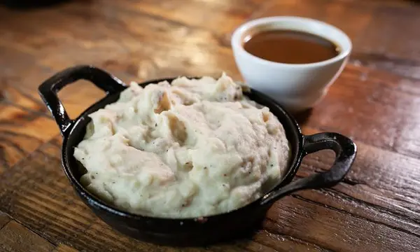 buckhorn-bbq-grill - Roasted Garlic Mash