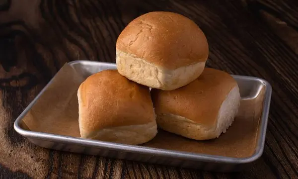 buckhorn-bbq-grill - Brioche Dinner Roll