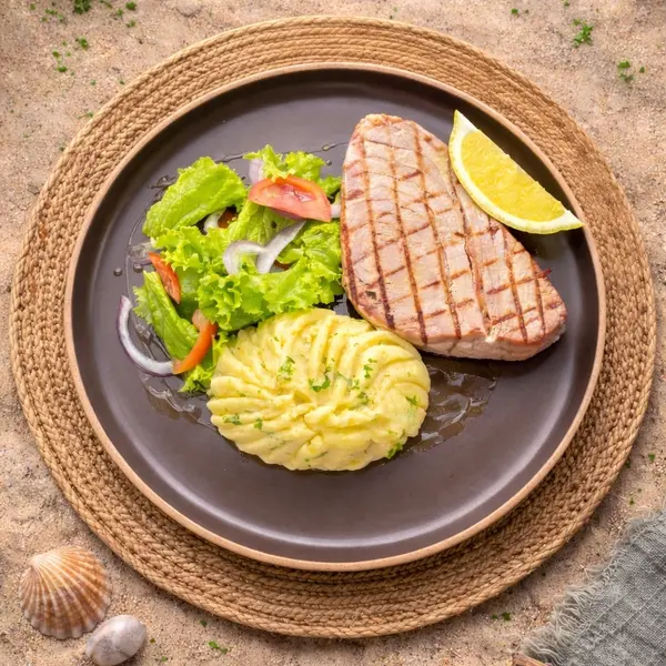 buddha-beachclub - Tuna grilled steak