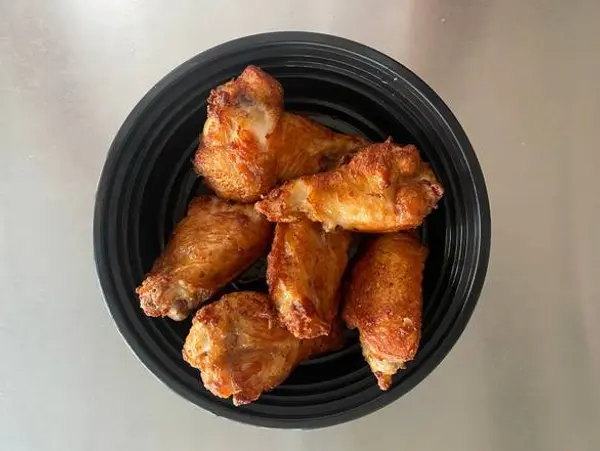 buffalo-pizza-ice-cream-co - 6 Piece Chicken Wings