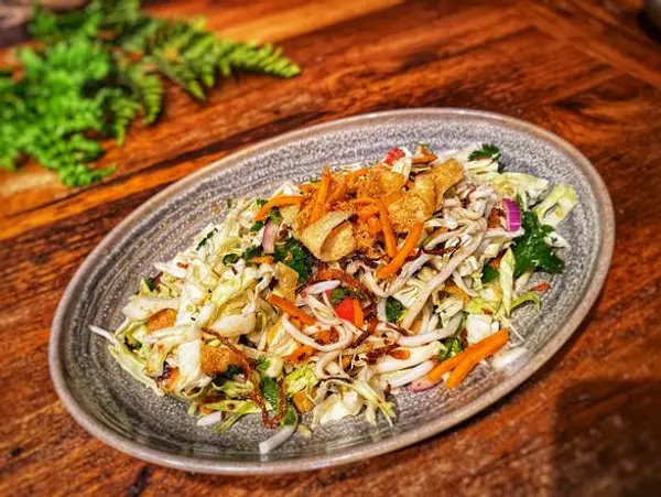 burma-superstar - Superstar Noodle Salad