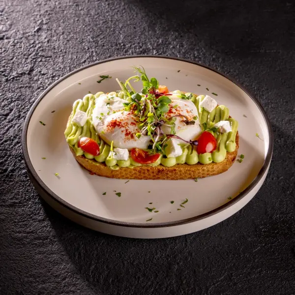 caf-cafe-sharjah - Avocado Toast & Poached Egg