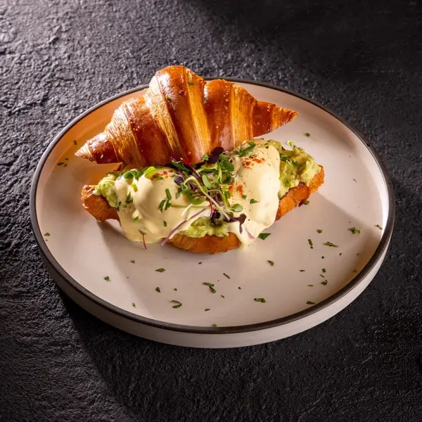 caf-cafe-sharjah - Poach Egg Avo Croissant