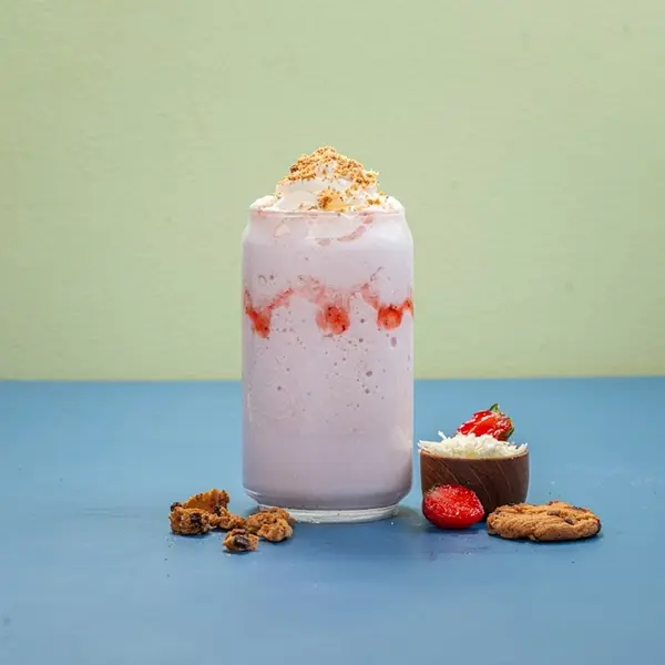 caf-cafe - Strawberry Milkshake