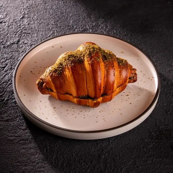 caf-cafe - Zaatar and Cheese Croissant