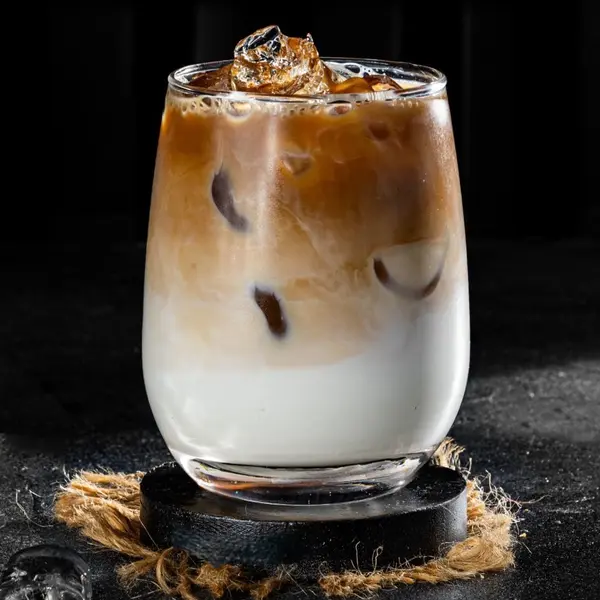 caf-cafe - Iced Spanish Latte