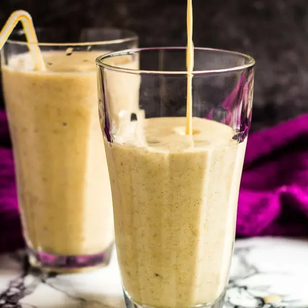 cafe-chai-tapri - BANANA MILK SHAKE