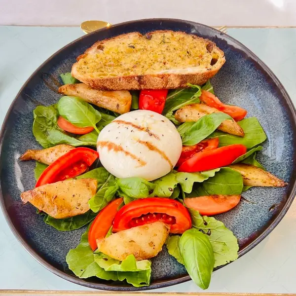 cafe-glace - سلطة بوراتا