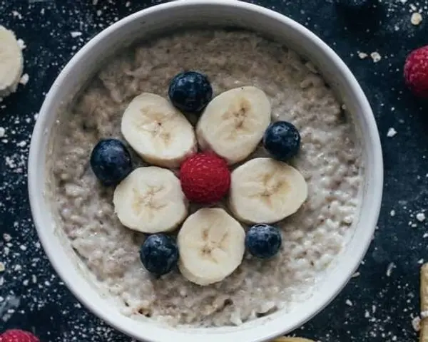 cafe-la-boheme - Steel Cut Oatmeal Bowl and Fresh Local Fruits