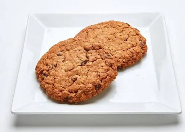 cafe-madeleine - Oatmeal Raisin Cookie