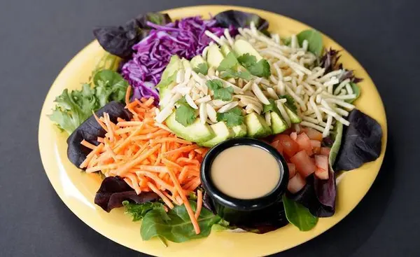 cafe-yumm - AvoCrunch Salad