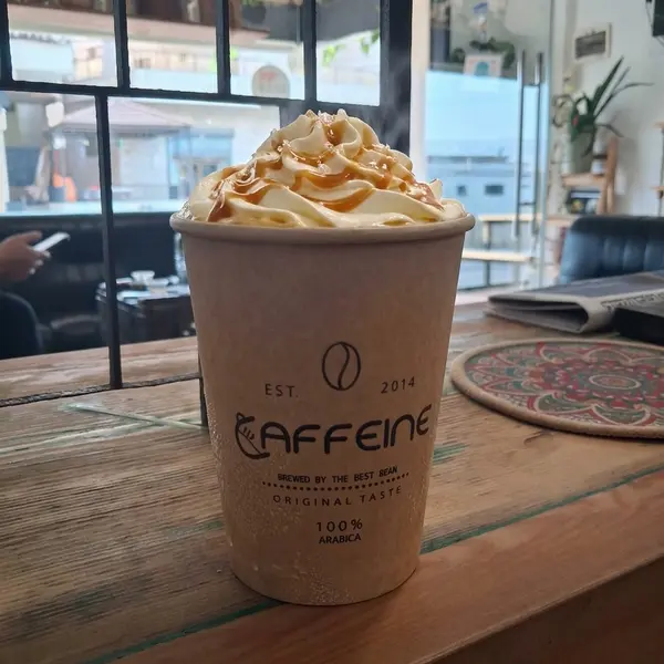 caffeine-coffee-shop - HOT SALTED CARAMEL & CREAM