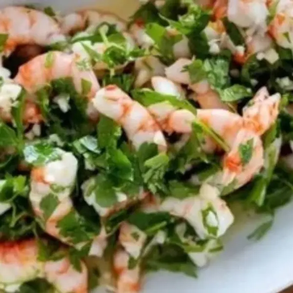 camuzlar-deniz-urunleri - Karides Salatası