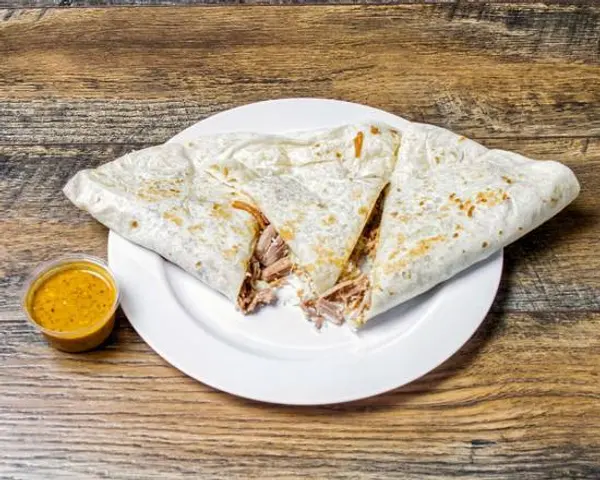 carnitas-el-rincon - Quesadilla with Meat