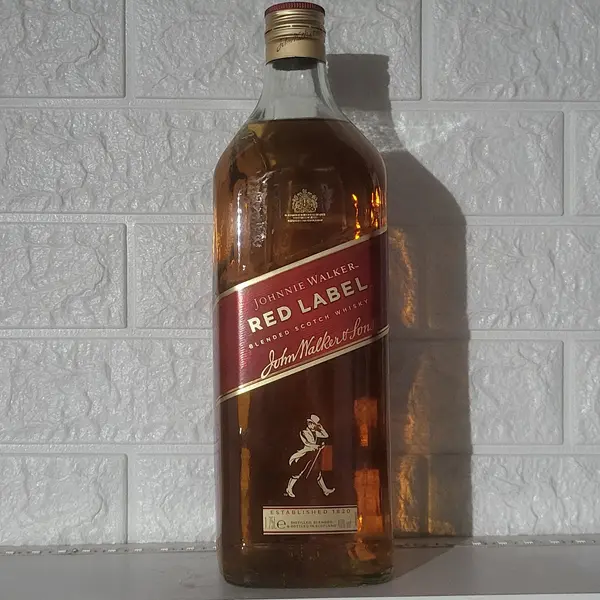 casa-night-club - Johnnie Walker Red 1.75L
