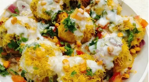 chaat-corner - Dahi Batata Puri (8 pcs)