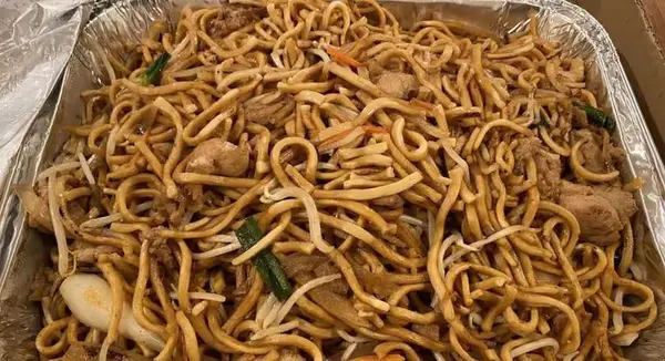 cheung-hing-restaurant - Chicken Chow Mein