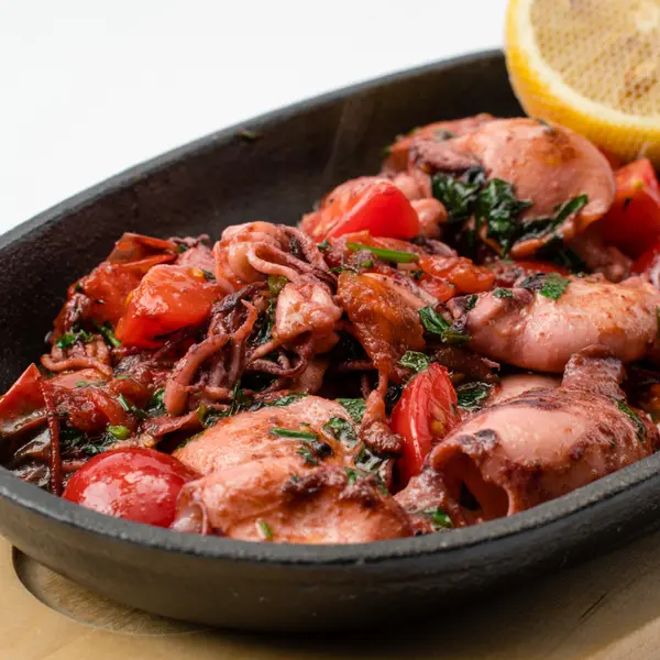 concept-food-cafe-bar - Лигни на скара