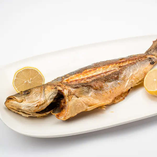 concept-food-cafe-bar - Лаврак 1кг