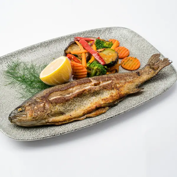 concept-food-cafe-bar - Пастрмка 1кг