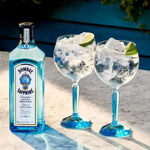 convi-bistrot - BOMBAY SAPPHIRE