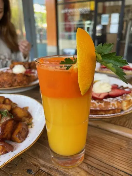 cracked-battered - OJ & Carrot Juice